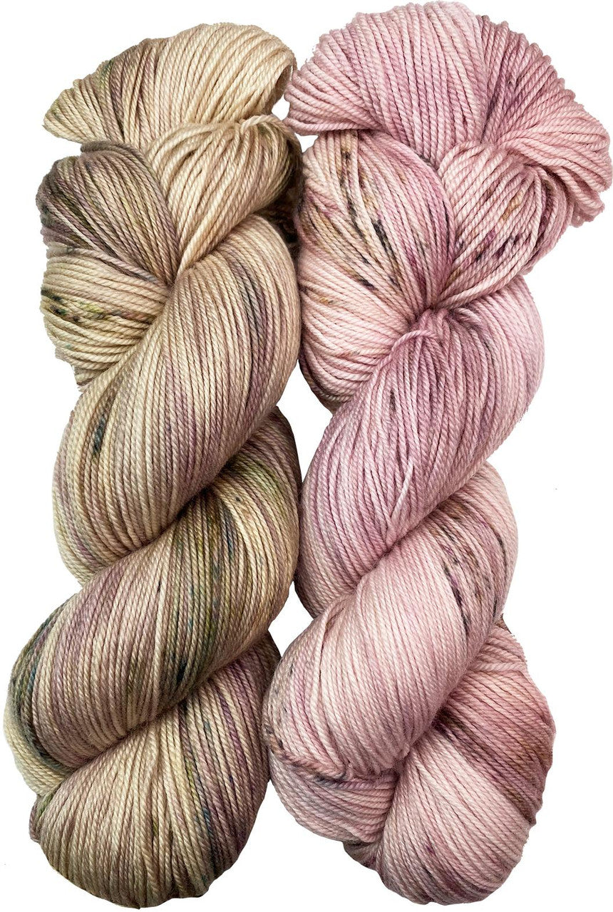 Wonderland Yarns Diminishing Colors Cowl Kit