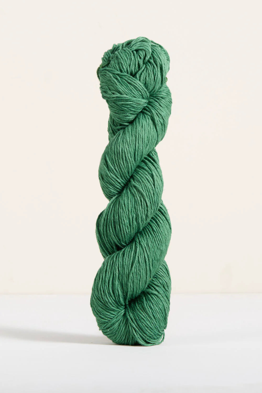 Hollo Bandana Kit by Urth Yarns