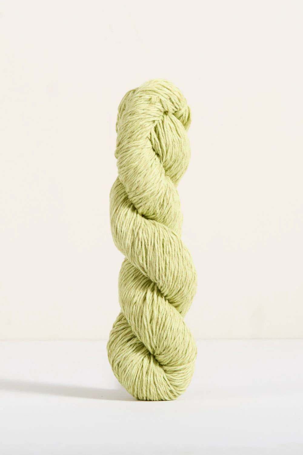Hollo Bandana Kit by Urth Yarns
