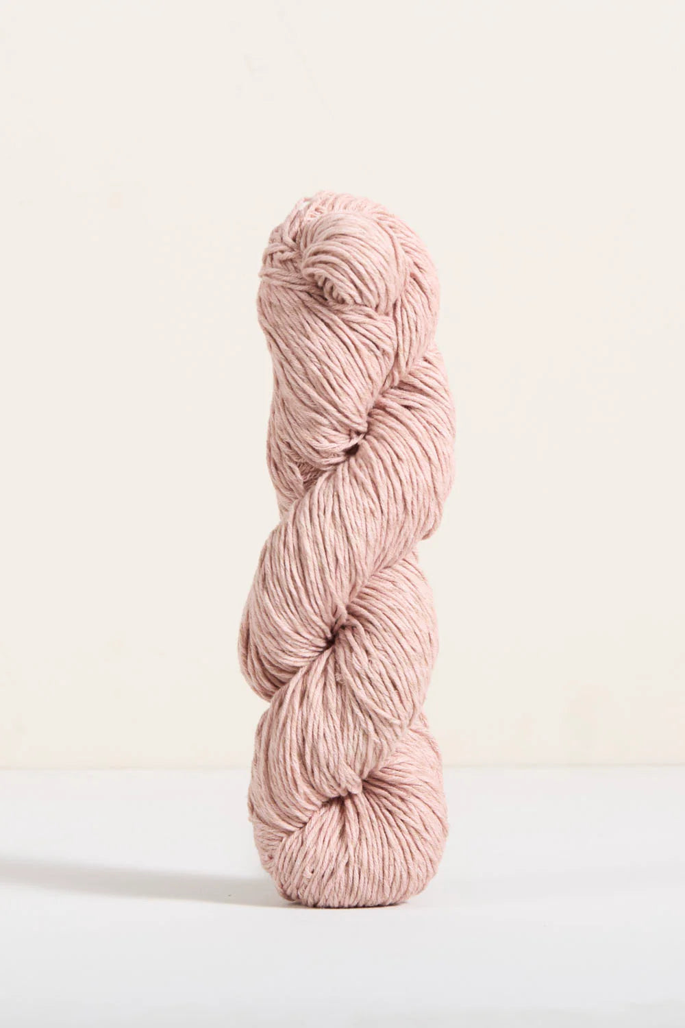 Hollo Bandana Kit by Urth Yarns