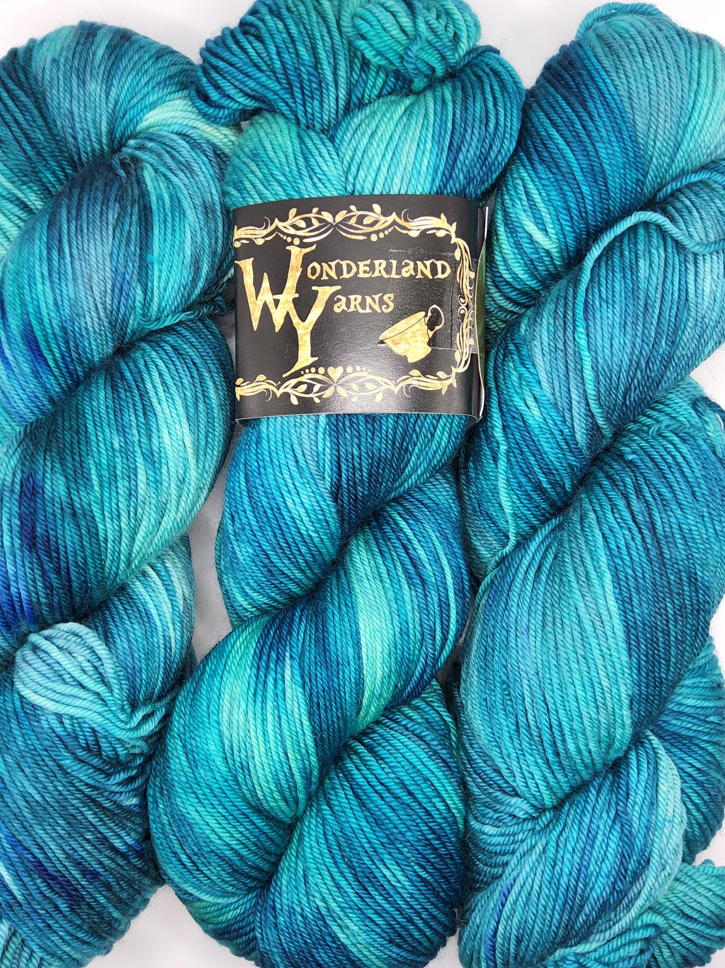 Wonderland Yarns - Tour of the Season Kit