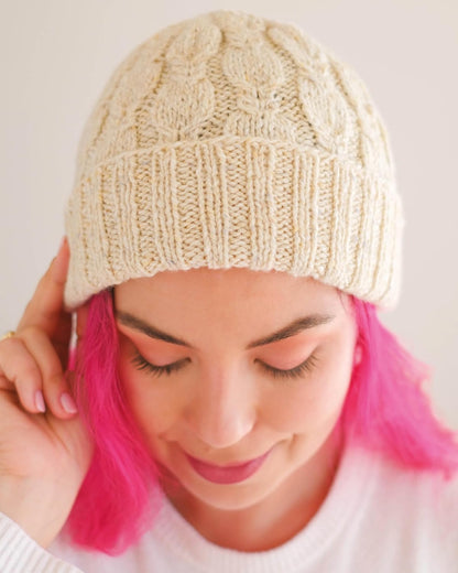One Skein Knitting: 18 knitting patterns for single skeins of yarn