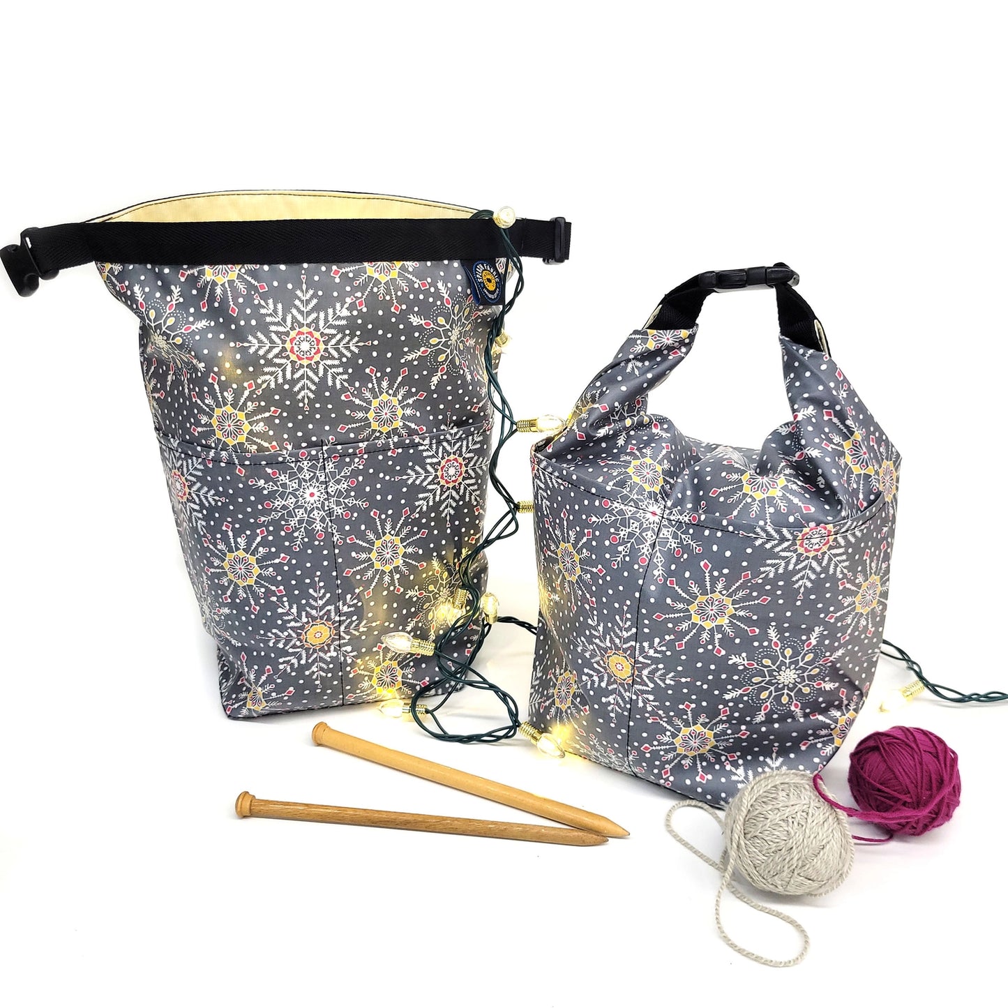Roll-up with Pockets by Splash Fabrics