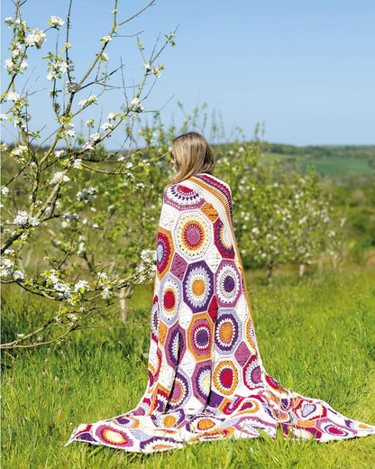 Crochet Modular Blankets: 18 mixed motif designs that play with shape and scale by Rachele Carmona