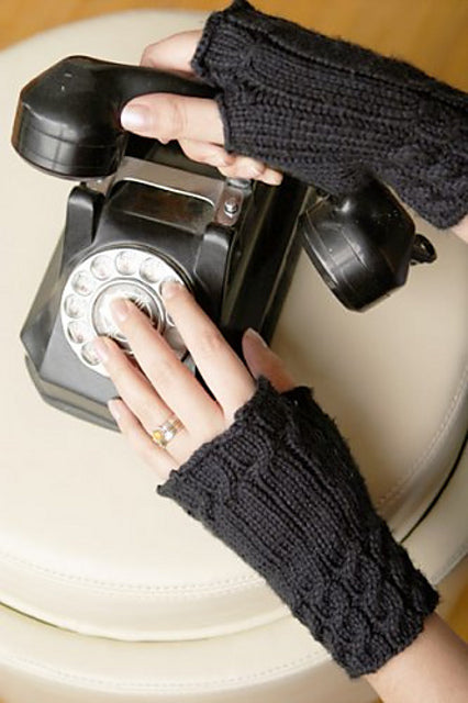 Fingerless Gloves - Intermediate Level Class